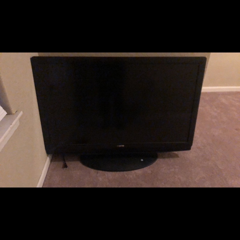 45’’ Sanyo Flat Screen Tv